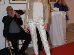 Fashion Show in der Contemplor Galerie Wien am 16. 03. 2024